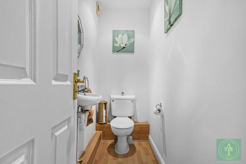 13 Macleod Road, London, N21 1SW