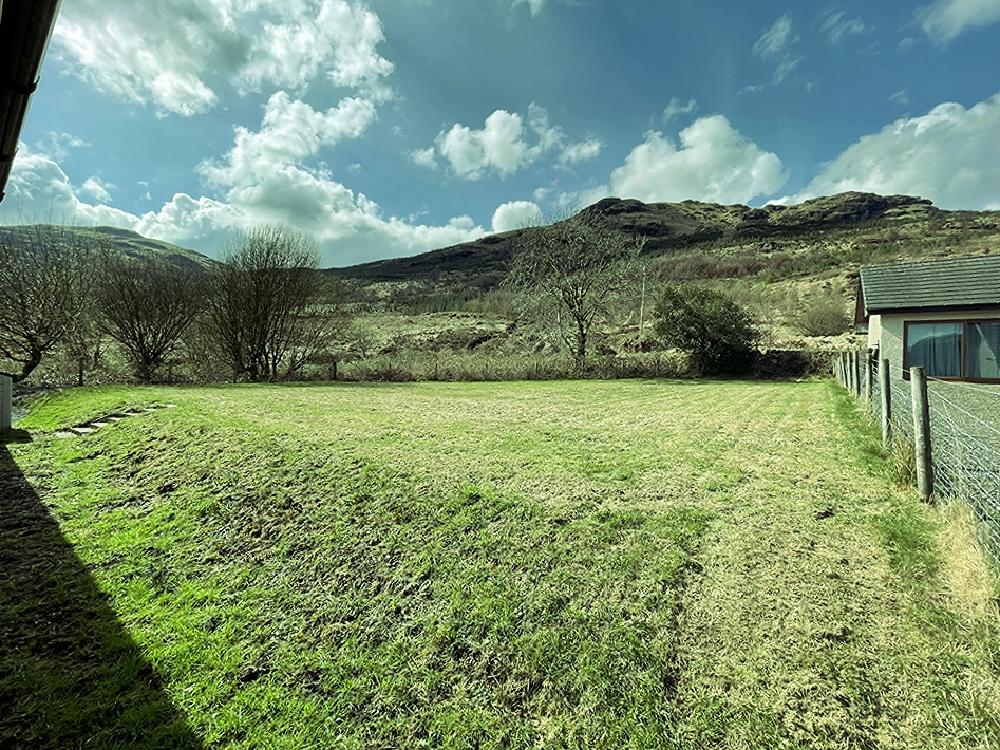 Carrick Castle, Lochgoilhead, Argyll and Bute, PA24 3 bed bungalow for