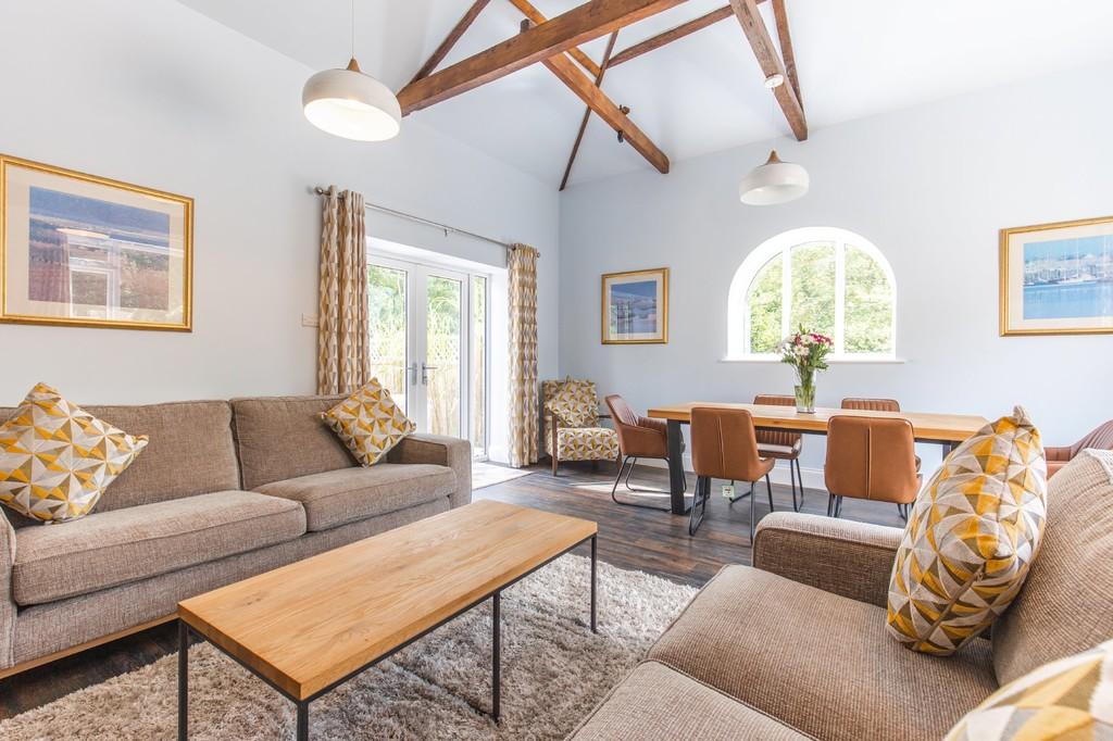 Blofield 3 bed cottage £1,600 pcm (£369 pw)