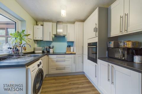 2 bedroom end of terrace house for sale, Chamberlin Court, Blofield, Norwich