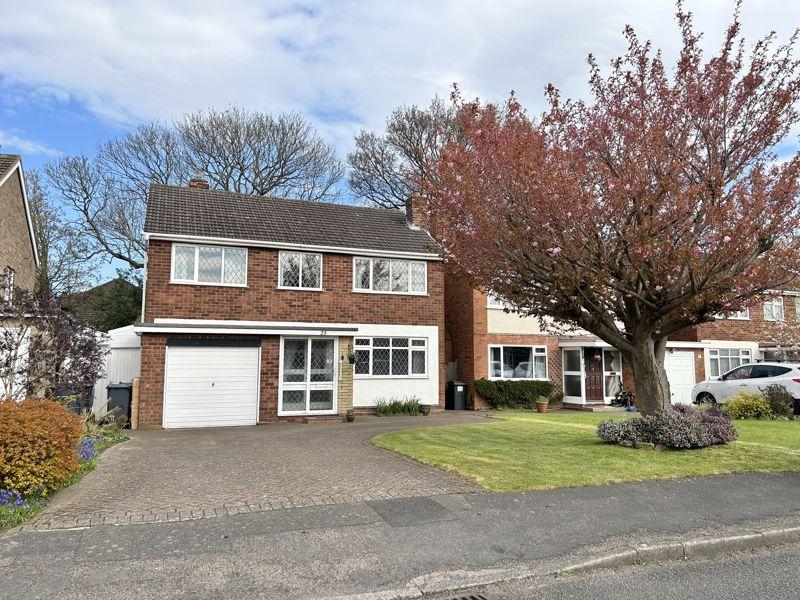 Coldstream Road, Sutton Coldfield, B76 1NW 4 bed detached house for sale £475,000