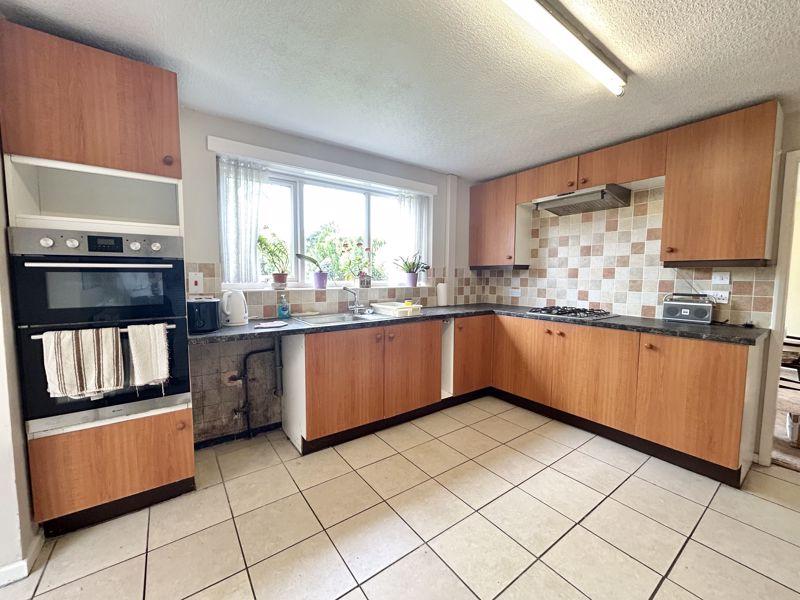 Coldstream Road, Sutton Coldfield, B76 1NW 4 bed detached house for sale £475,000