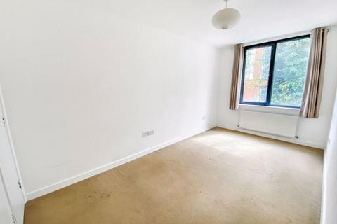 1 bedroom flat for sale, Godstone Road, Whyteleafe