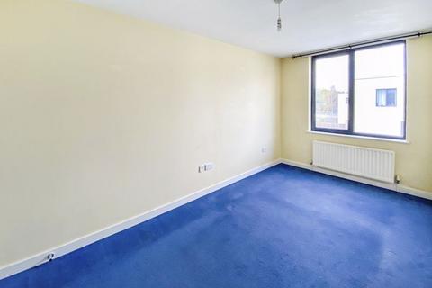 1 bedroom flat for sale, Godstone Road, Whyteleafe