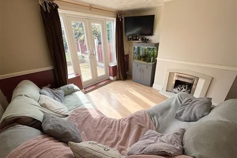 32 Cantilupe Crescent, Aston, Sheffield, S26 2AT