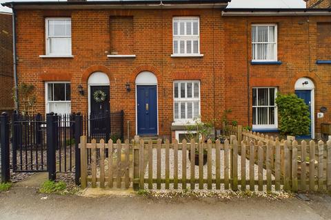 3 bedroom terraced house for sale - Trevor Road, Hitchin, SG4