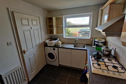 5 Hazel Road, Gateshead, NE8 2EP