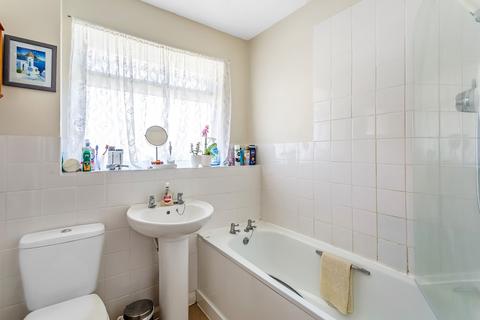 41 Home Park, Oxted, RH8 0JS