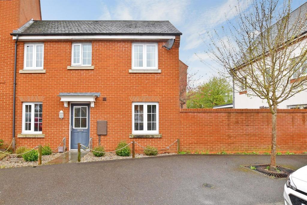 Swaffer Way, Ashford, Kent 3 bed end of terrace house £325,000