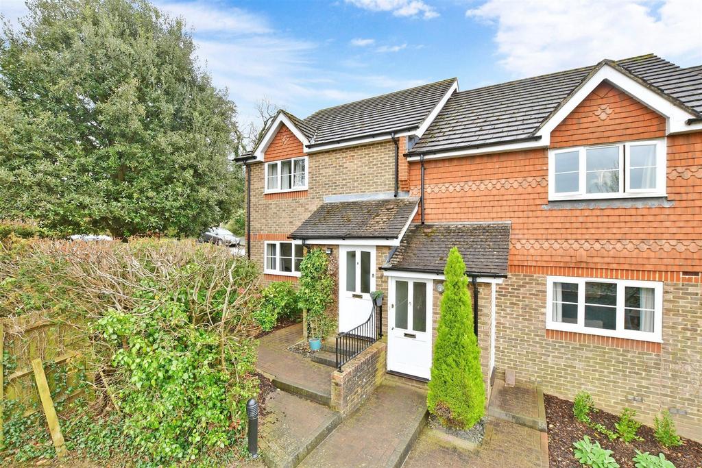 Colwell Road, Haywards Heath, West Sussex 1 bed apartment for sale £