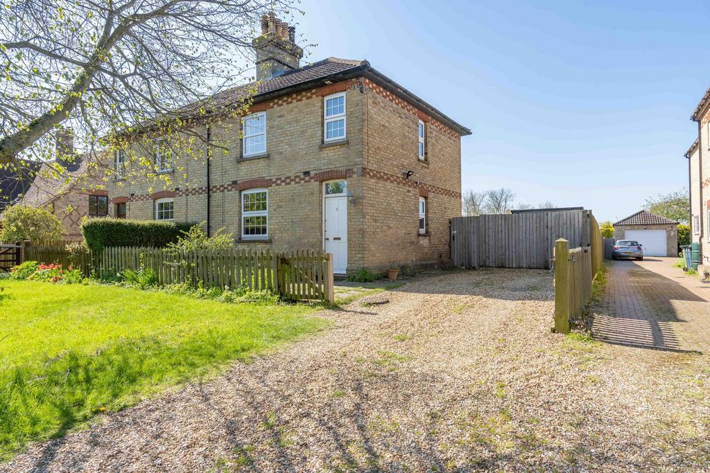 The Avenue, Leighton Bromswold, PE28 3 bed semidetached house for sale