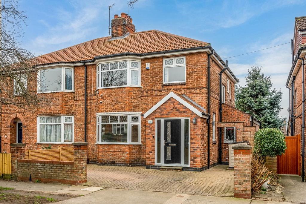 Grantham Drive, Holgate, York 3 bed semidetached house for sale £430,000