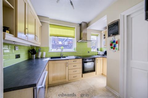 25 Hazelhurst Road, Castle Bromwich, Birmingham, B36 0BH