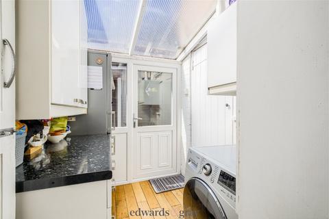 25 Hazelhurst Road, Castle Bromwich, Birmingham, B36 0BH