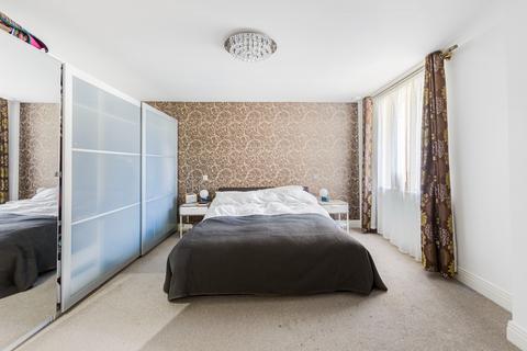 2 bedroom flat for sale, Victoria Street, St Albans, AL1