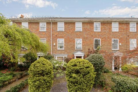 undefined, Woodville Gardens, Ealing, W5