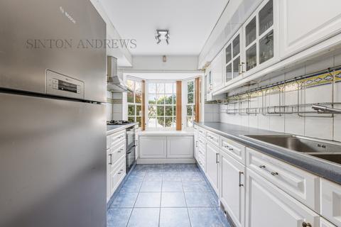 undefined, Woodville Gardens, Ealing, W5
