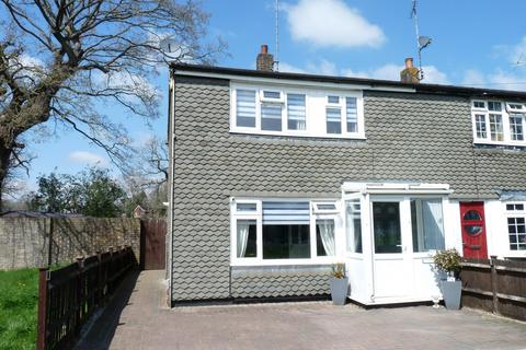 20 Chestnut Close, Edenbridge, TN8 5JJ