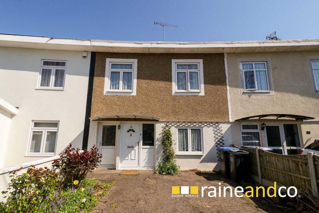 Hazel Grove, Hatfield 3 bed terraced house for sale £300,000