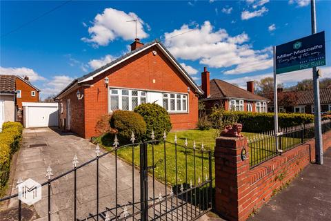 2 bedroom bungalow for sale, Greencourt Drive, Little Hulton, Manchester, Greater Manchester, M38 0BZ