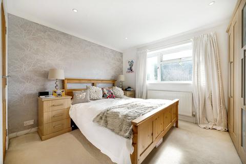 Spencers Manor Road, Ripley, Woking, GU23 6JW