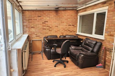 75 Devon Road, Luton, LU2 0RU