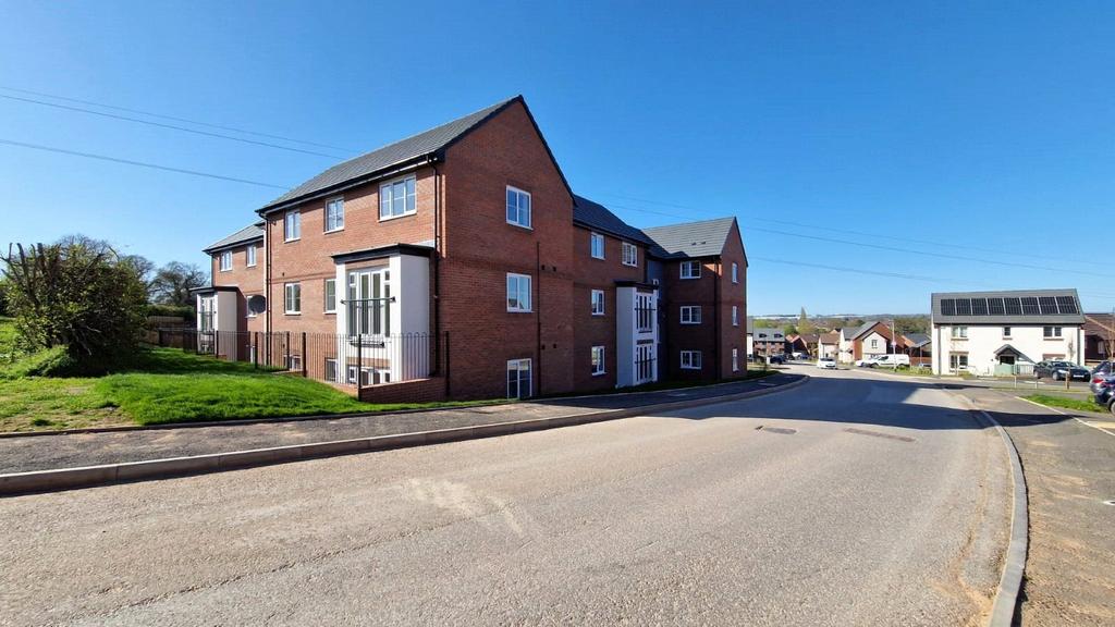 Bolsover Drive, Burleyfields... 2 bed flat £895 pcm (£207 pw)