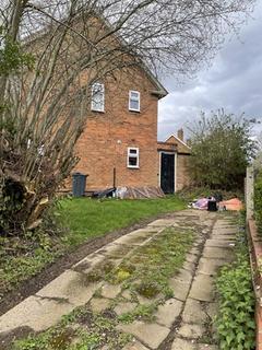 2 bedroom semi-detached house to rent, Bramcote Road, Quinton, Birmingham, West Midlands B32 1PE