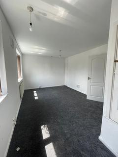 2 bedroom semi-detached house to rent, Bramcote Road, Quinton, Birmingham, West Midlands B32 1PE