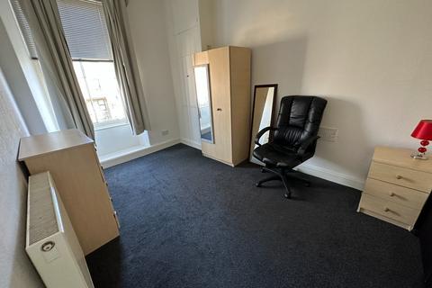 2 bedroom flat to rent, Hawkhill, West End, Dundee, DD2
