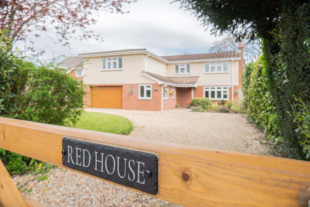 Whinfield Road, Dibden Purlieu 5 bed detached house for sale £849,950