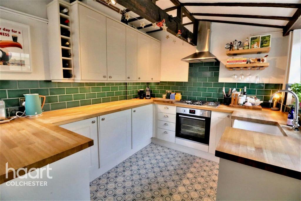 East Hill, Colchester 3 bed end of terrace house for sale £390,000