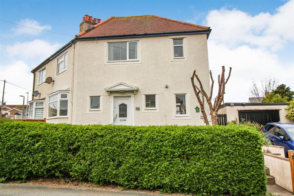 Maes Y Dre, Abergele, LL22 7HP 3 bed semidetached house for sale £