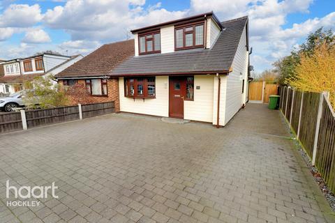 68 Burnham Road, Hullbridge, Hockley, SS5 6BQ