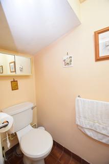 6 Avenue Road, Isleworth, TW7 4JN