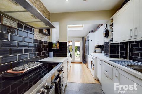 115 Wigley Road, Feltham, TW13 5HB