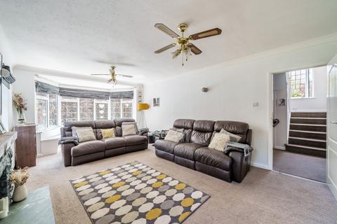 Beech Lawn Beech Grove, Mayford, Woking, GU22 0SX