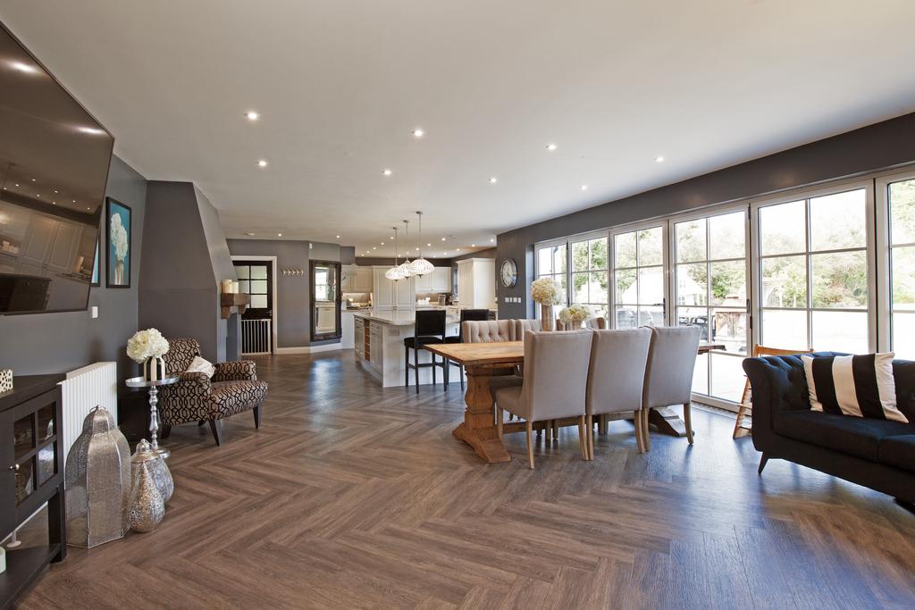 Kitchen Dining Family Room