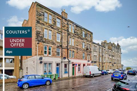 32b Beach Lane, EH21 6LB