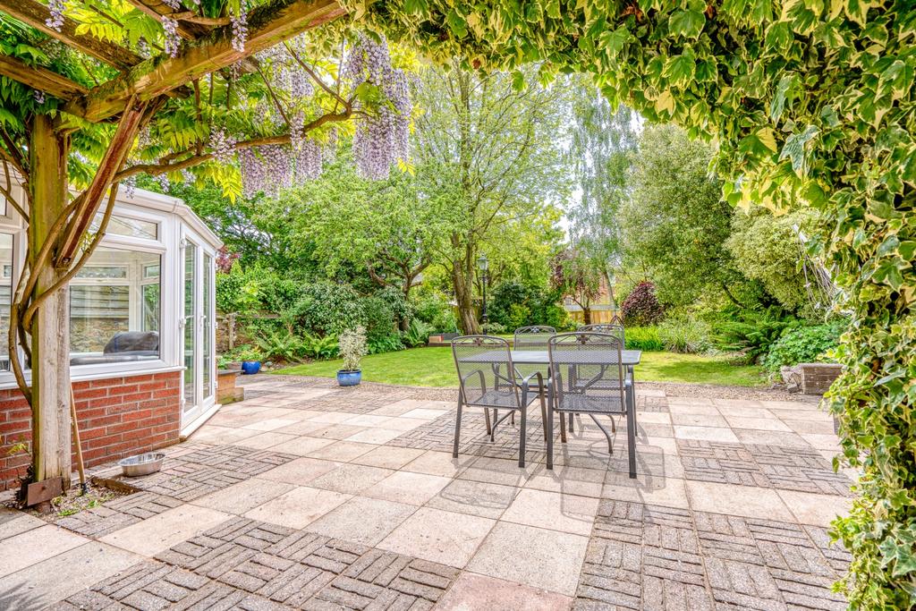 Patio Dining