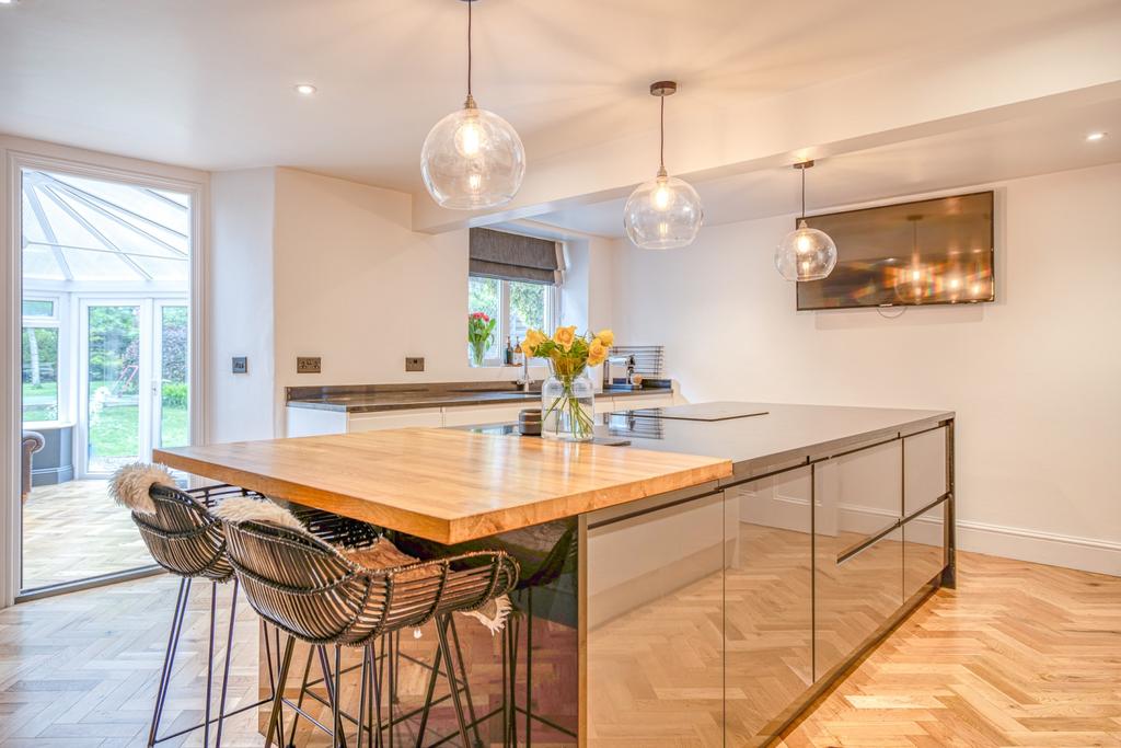 Kitchen 2