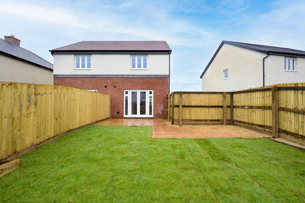 Jacobin Lane, RossOnWye 2 bed semidetached house £925 pcm (£213 pw)