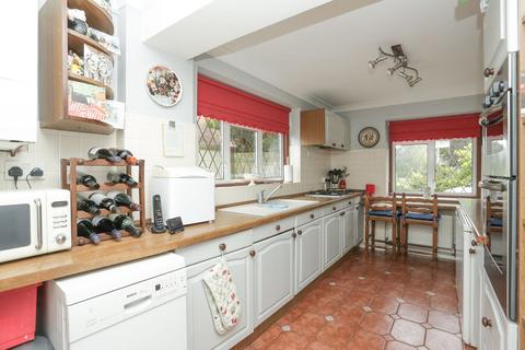 3 bedroom detached house for sale, Callis Court Road, Broadstairs, CT10