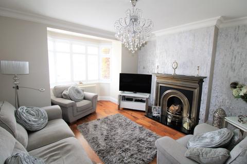 139 Corbets Tey Road, Upminster, RM14 2AX