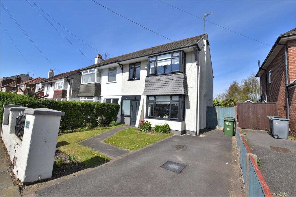 Hoylake Road, Moreton, Wirral, CH46 3 bed semidetached house £240,000