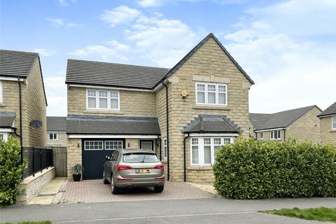 4 bedroom detached house to rent, Farriers Way, Lindley, Huddersfield, HD3