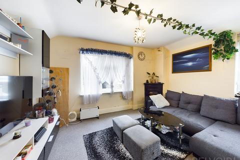 2 bedroom flat for sale - Norwich Street, Dereham, NR19