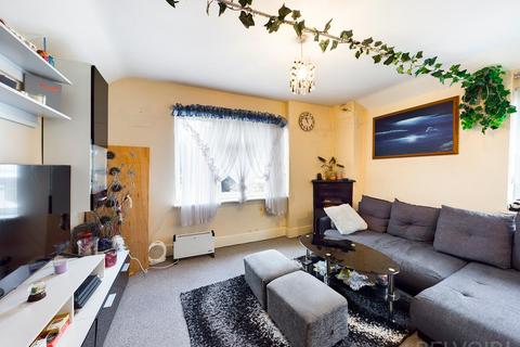 2 bedroom flat for sale, Norwich Street, Dereham, NR19