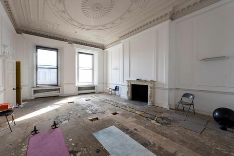 undefined, Piccadilly, Mayfair, London, W1J