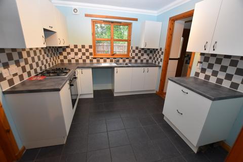 3 bedroom link detached house to rent, Knockomie Gardens, Forres